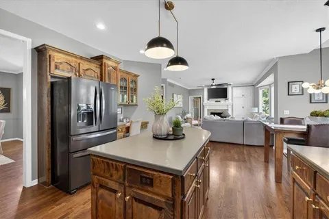 $625,000 | 21612 West 100th Terrace, Lenexa, KS 66220