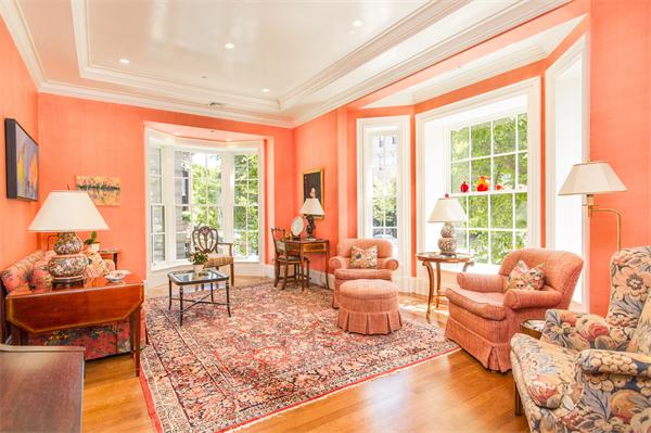 134 Beacon St