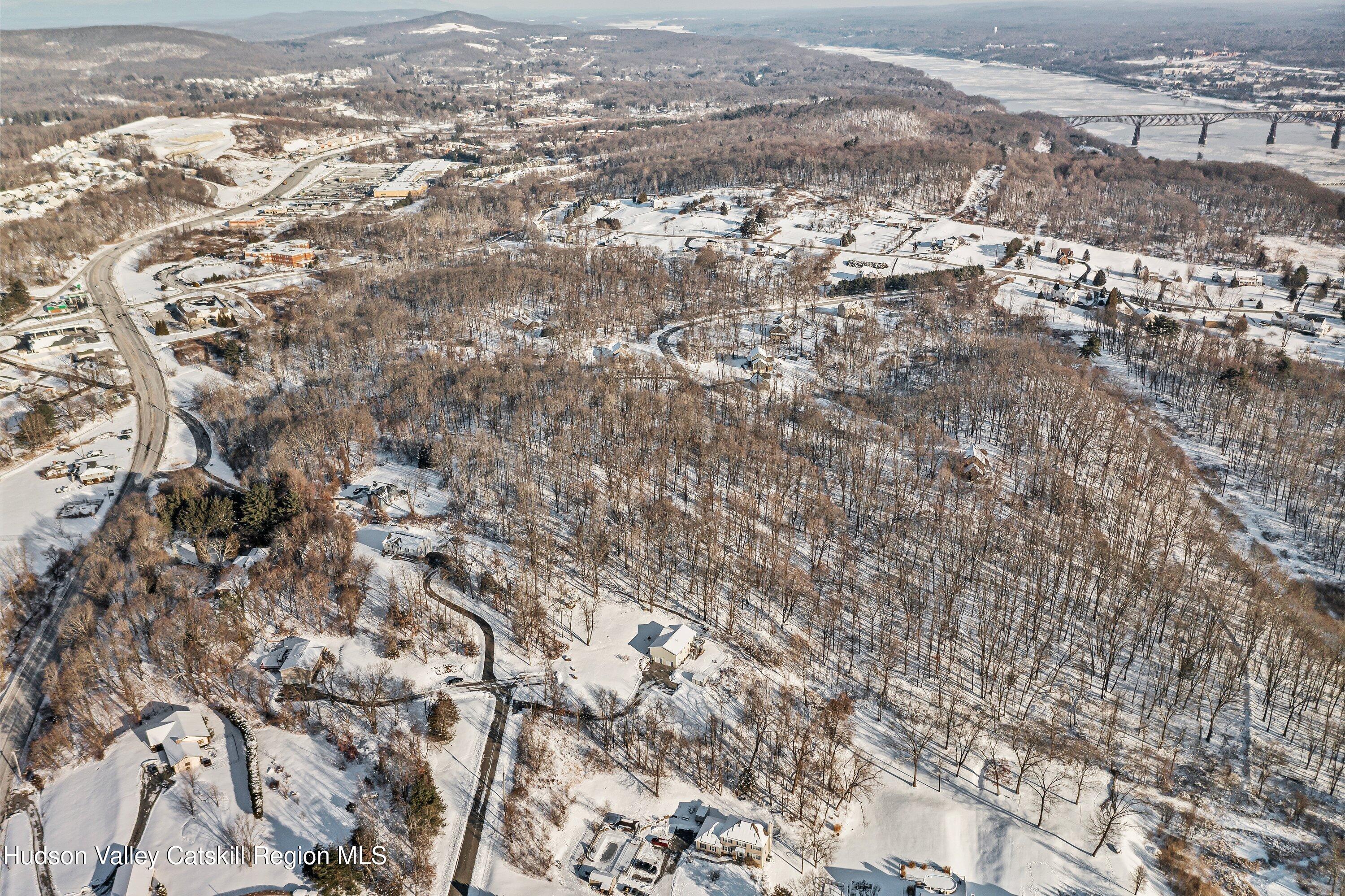 3748 Rte 9W Highland, NY 12528 - Photo 3 of 15 HTV5009