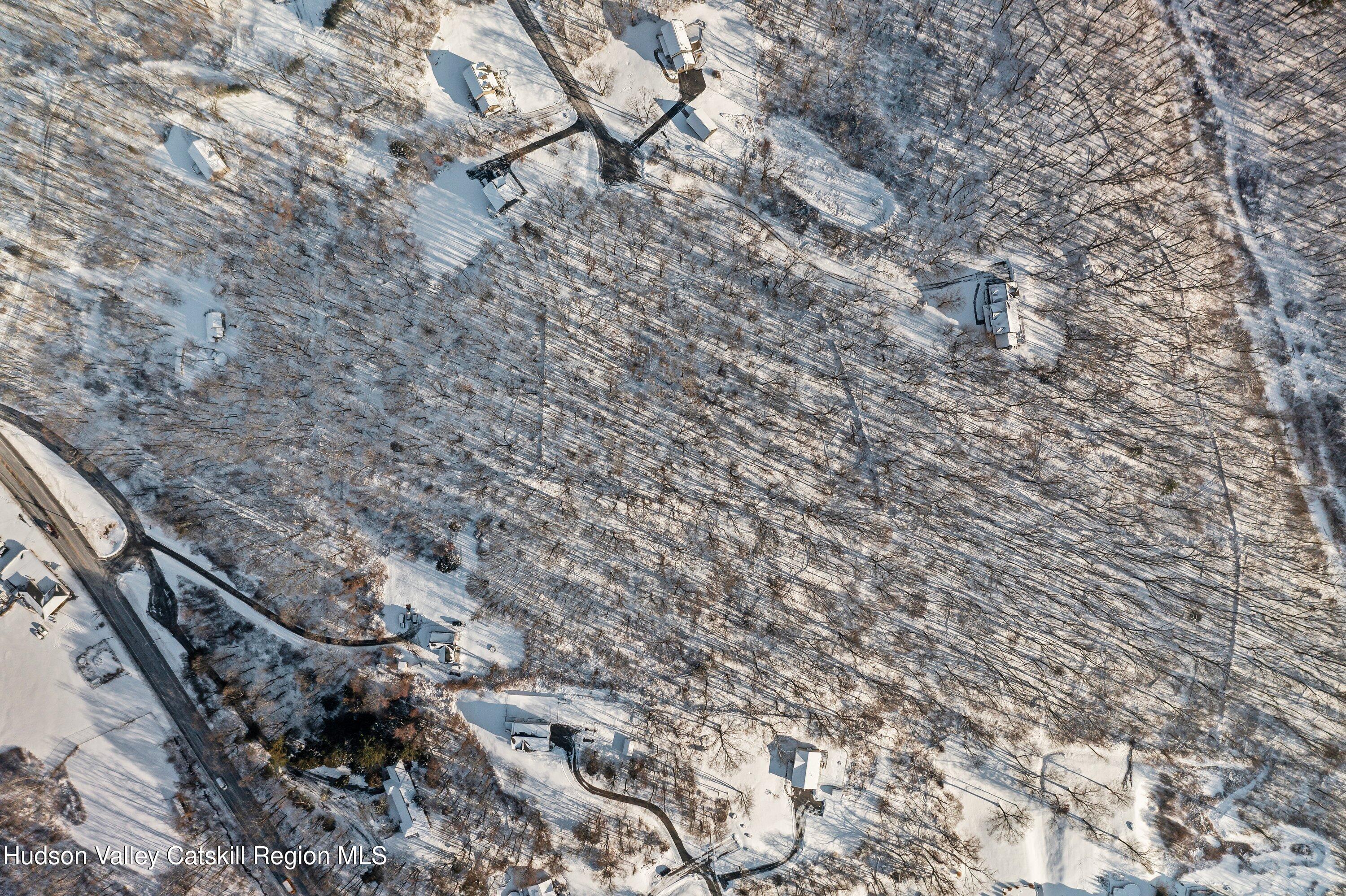 3748 Rte 9W Highland, NY 12528 - Photo 6 of 15 HTV5013