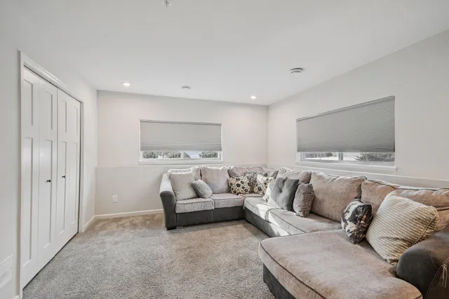 $389,900 | 2278 Polar Way, North St. Paul, MN 55109