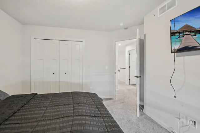 $389,900 | 2278 Polar Way, North St. Paul, MN 55109