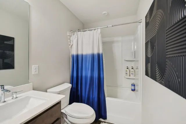 $389,900 | 2278 Polar Way, North St. Paul, MN 55109