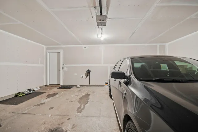 $389,900 | 2278 Polar Way, North St. Paul, MN 55109