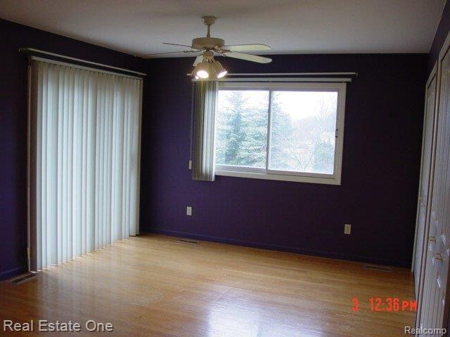 19471 Newburgh Road Livonia, MI 48152 - Photo 7 of 23 Dining Room