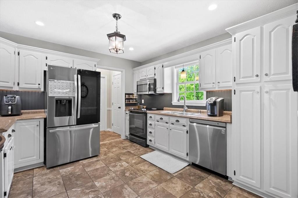 2664 Boone Ford Road Southeast Calhoun, GA 30701 - Photo 9 of 48