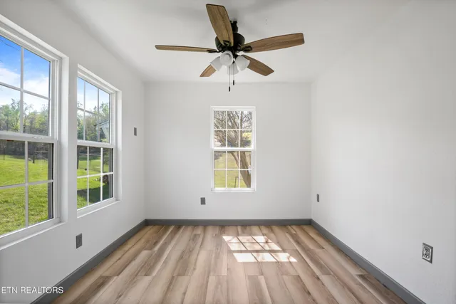 $249,000 | 234 Mac Ivey Lane, La Follette, TN 37766