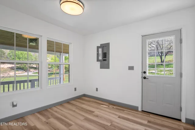 $249,000 | 234 Mac Ivey Lane, La Follette, TN 37766