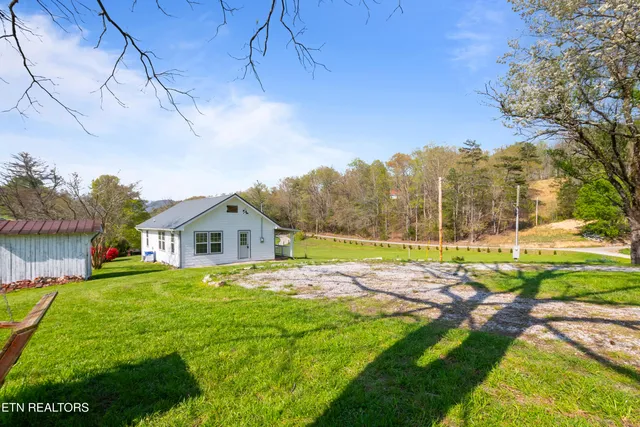 $249,000 | 234 Mac Ivey Lane, La Follette, TN 37766