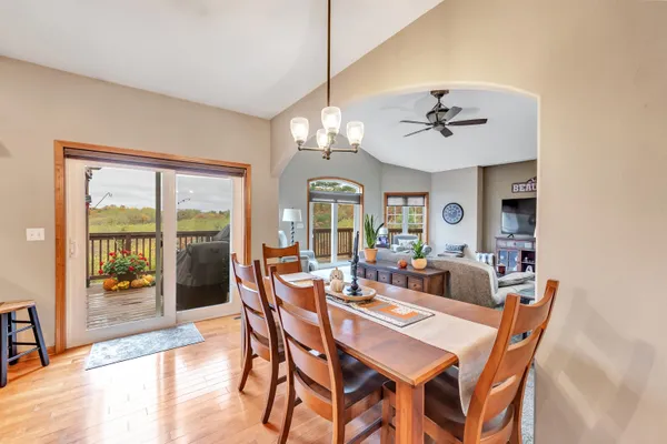 $649,900 | 4006 Elkins Road, Amherst, WI 54406