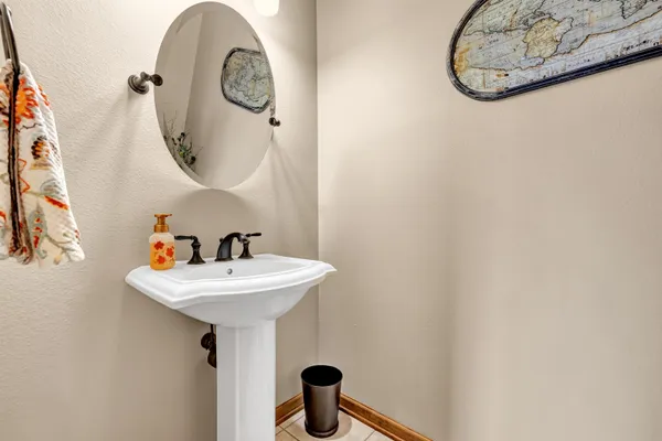 $649,900 | 4006 Elkins Road, Amherst, WI 54406
