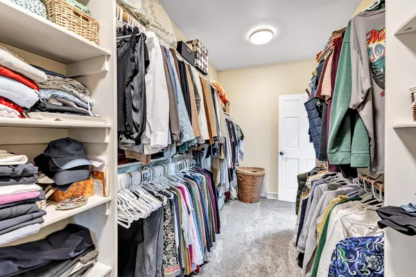 $649,900 | 4006 Elkins Road, Amherst, WI 54406