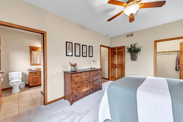 $699,900 | 4006 Elkins Road, Amherst, WI 54406