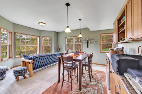 $649,900 | 4006 Elkins Road, Amherst, WI 54406