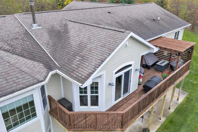 $699,900 | 4006 Elkins Road, Amherst, WI 54406