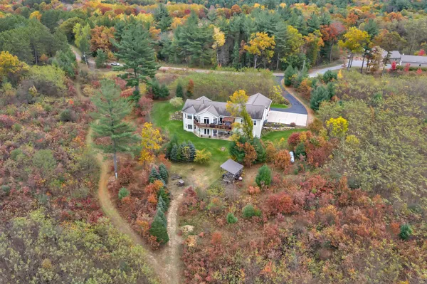 $649,900 | 4006 Elkins Road, Amherst, WI 54406