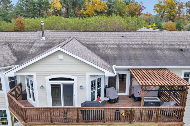 $699,900 | 4006 Elkins Road, Amherst, WI 54406