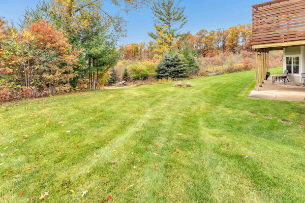 $649,900 | 4006 Elkins Road, Amherst, WI 54406