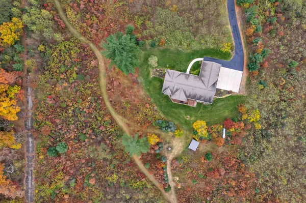 $649,900 | 4006 Elkins Road, Amherst, WI 54406