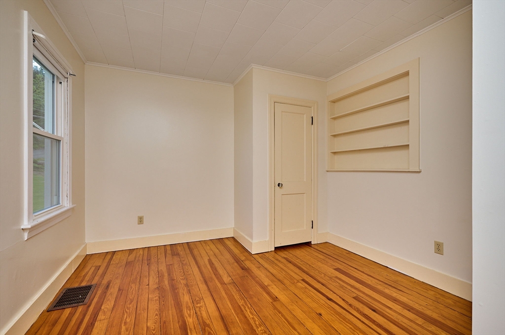 4 Petticoat Hill Road Williamsburg, MA 01096 - Photo 19 of 42 Gallery Image 19