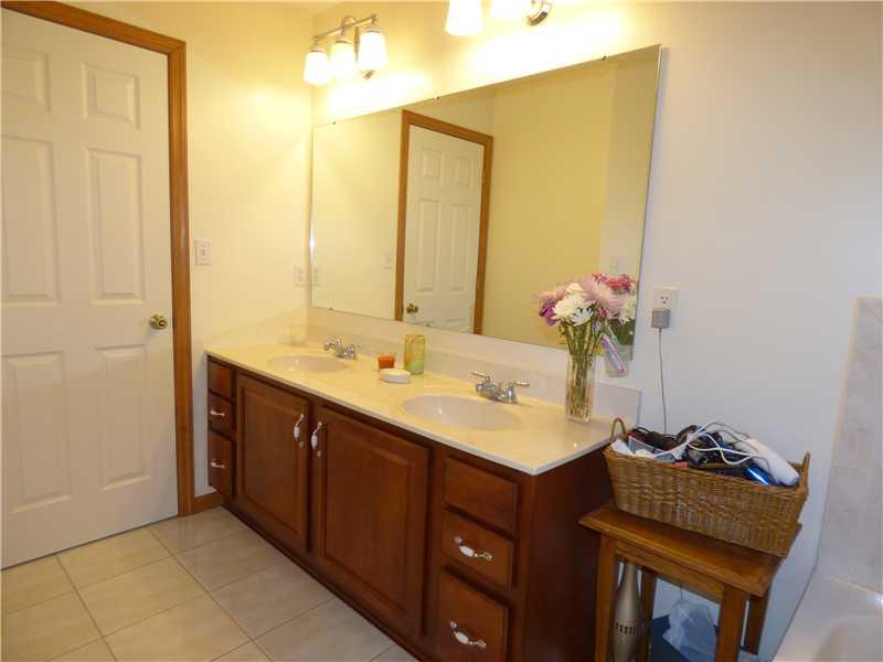 116 Rustic Ridge Drive Plum, PA 15239 - Photo 13 of 25 Master Bath/Spa.