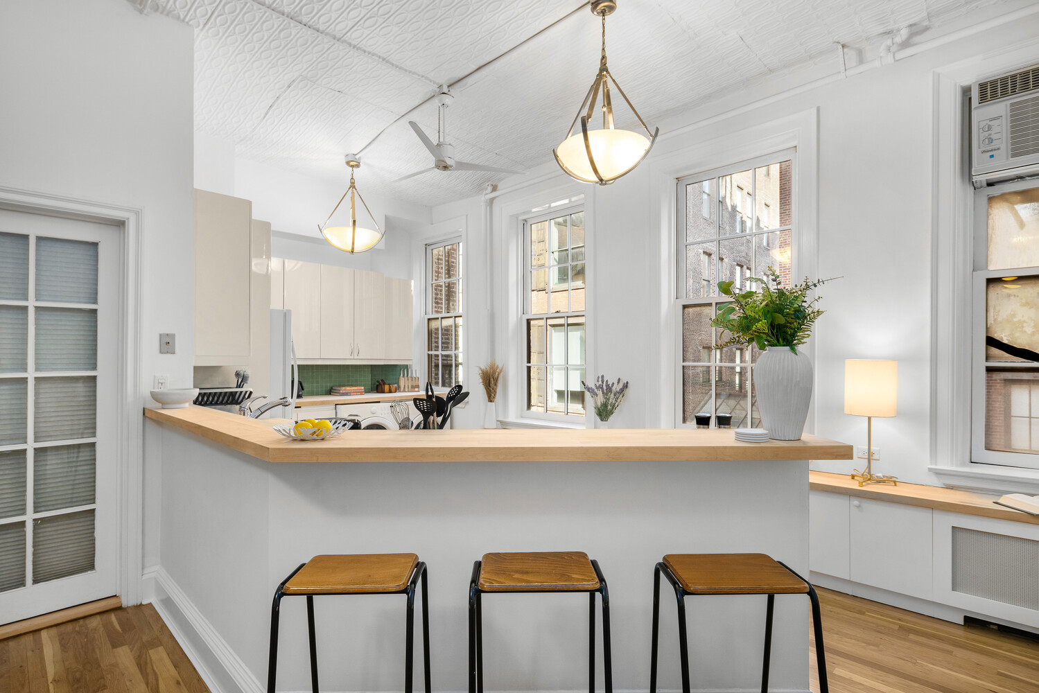 508 Broadway, Unit 4 Manhattan, NY 10012 - Photo 7 of 9