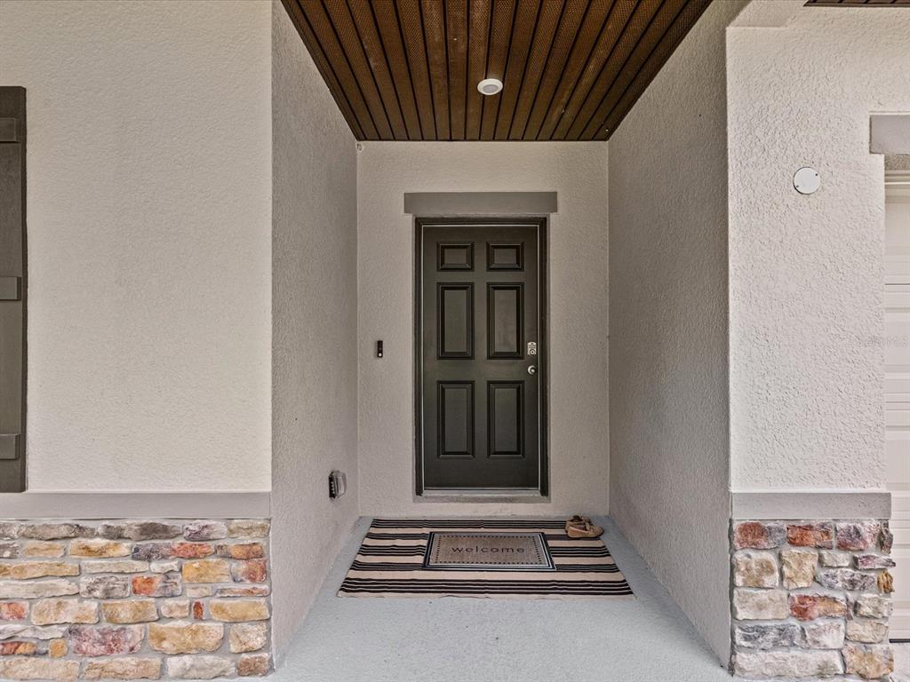 16334 Frost Bird Road Weeki Wachee, FL 34614 - Photo 9 of 43