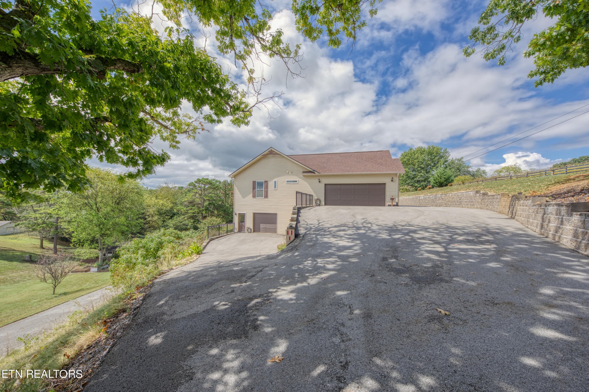 2039 Ranch Road Dandridge, TN 37725 - Photo 41 of 53 Gallery Image 41