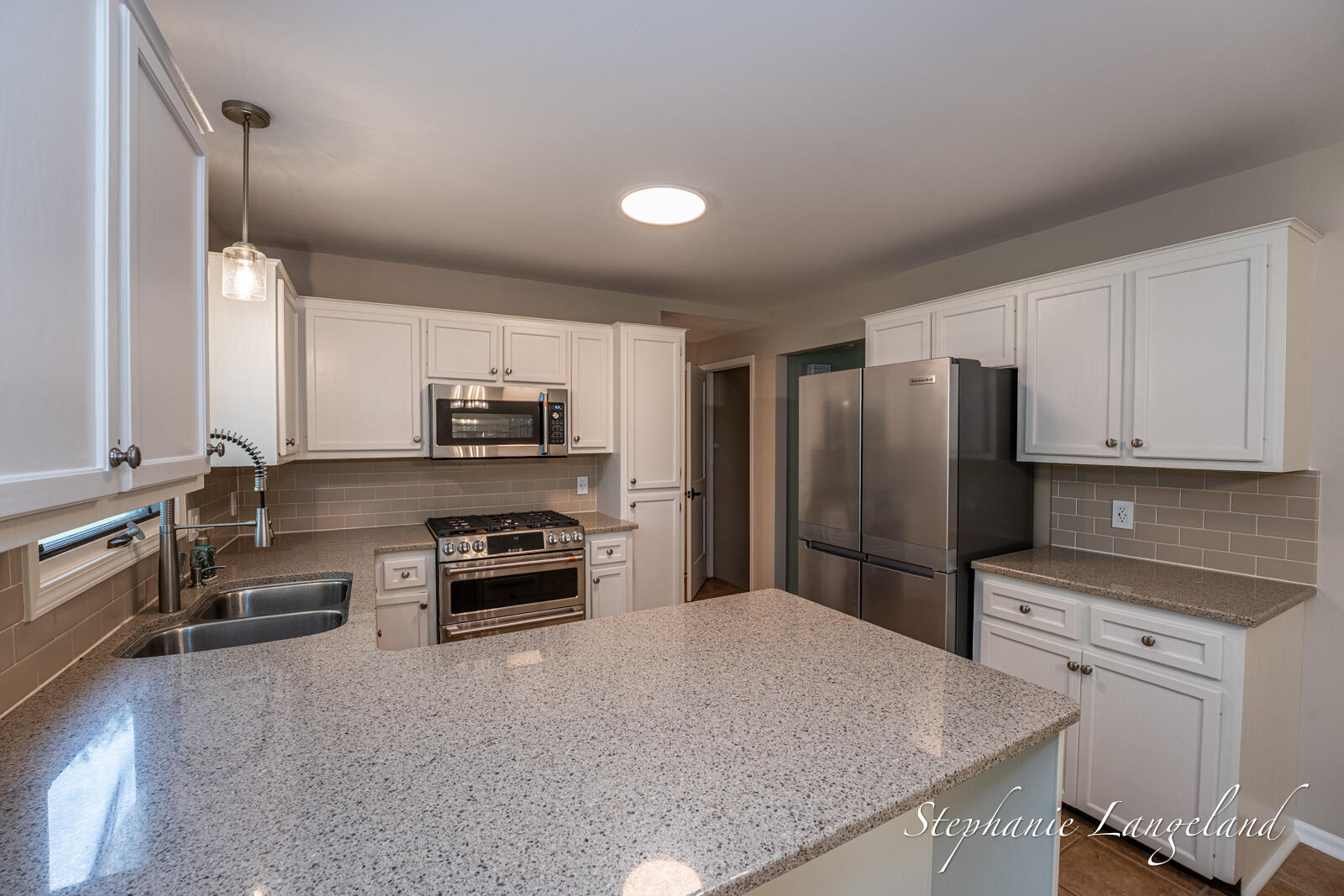 1511 Springbrook Drive Jenison, MI 49428 - Photo 12 of 47 1511 Springbrook-36
