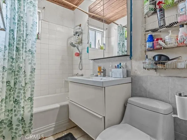 $550,000 | 13079 Daventry Street, Pacoima, CA 91331