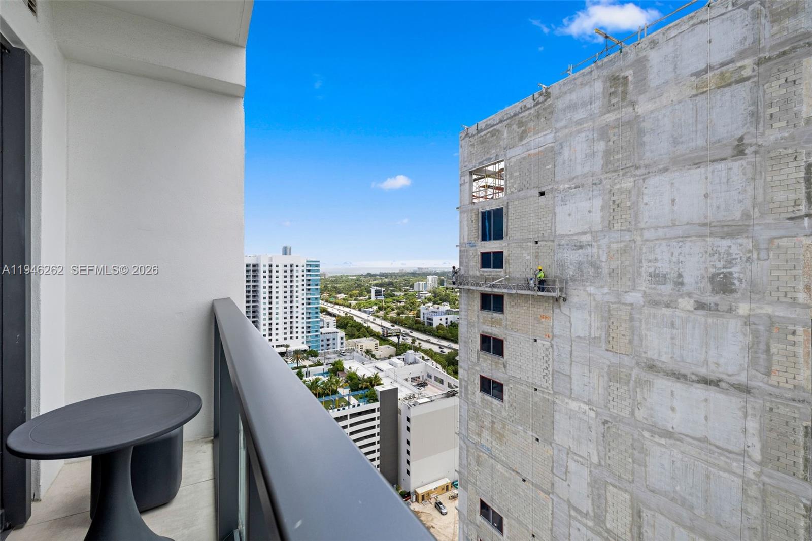 239 Southwest 9th Street, Unit 2303 Miami, FL 33130 - Photo 2 of 75