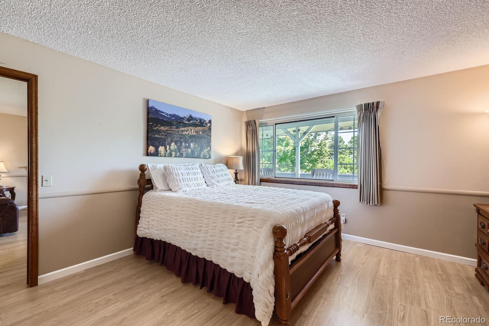 10433 West Red Mountain Road Littleton, CO 80127 - Photo 6 of 32