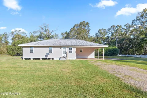 $159,500 | 1002 Alexander Cir 745, St. Martinville, LA 70582