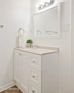 $159,500 | 1002 Alexander Cir 745, St. Martinville, LA 70582