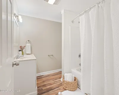 $159,500 | 1002 Alexander Cir 745, St. Martinville, LA 70582