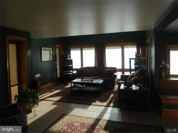 6044 Durham Road Pipersville, PA 18947 - Photo 17 of 19 Gallery Image 17