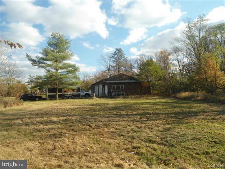 6044 Durham Road Pipersville, PA 18947 - Photo 7 of 19 Gallery Image 7