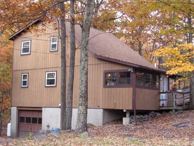 a house view with a outdoor space