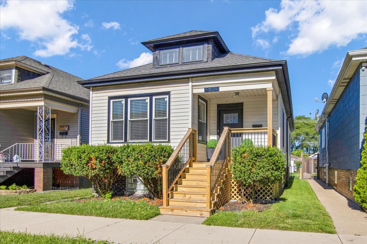 9824 South Escanaba Avenue Chicago, IL 60617 - Photo 3 of 30