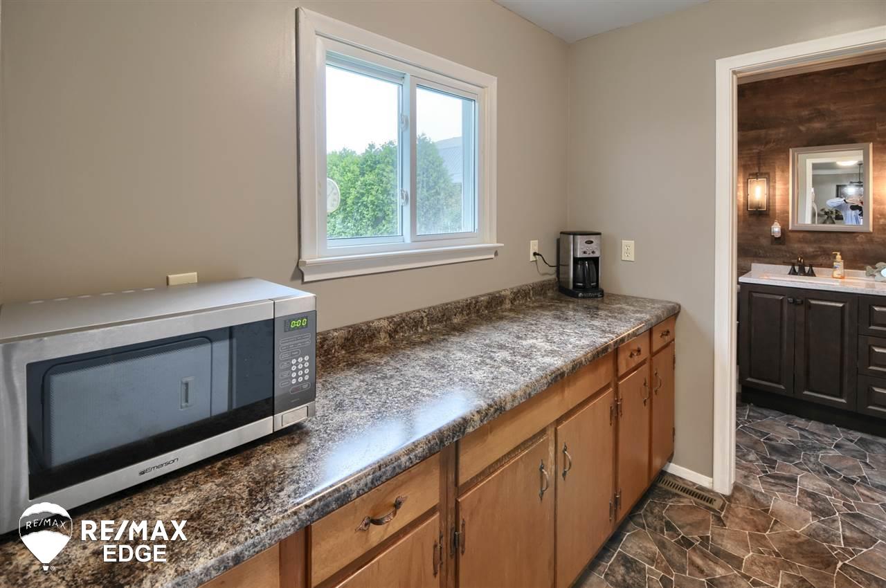 10499 East Potter Road Davison, MI 48423 - Photo 12 of 38