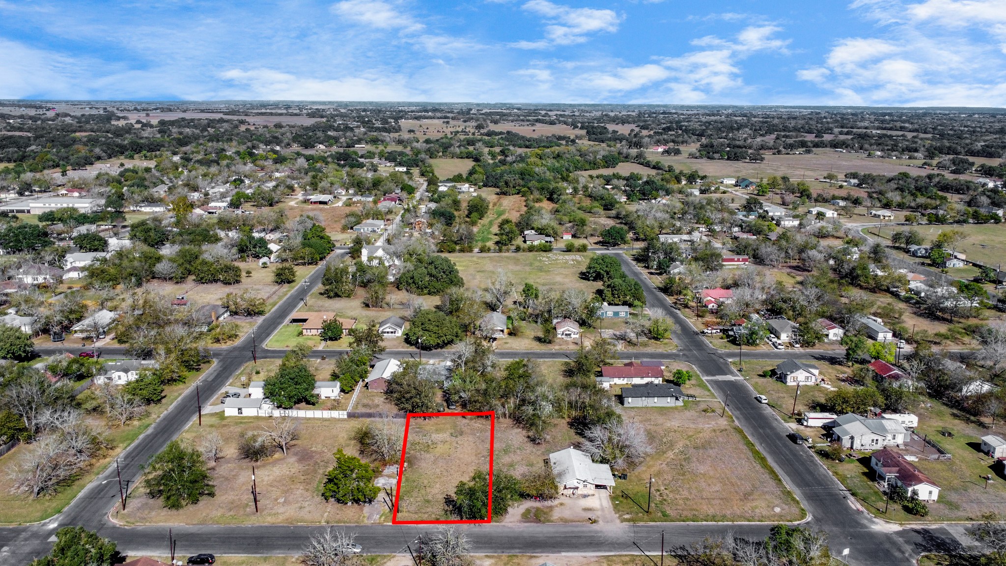 311 East Grange Street Weimar, TX 78962 - Photo 10 of 19