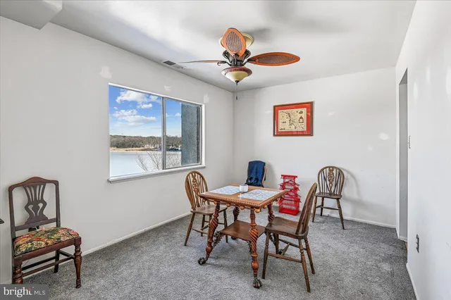 $210,000 | 355 Gatewater Court, Unit F, Glen Burnie, MD 21060