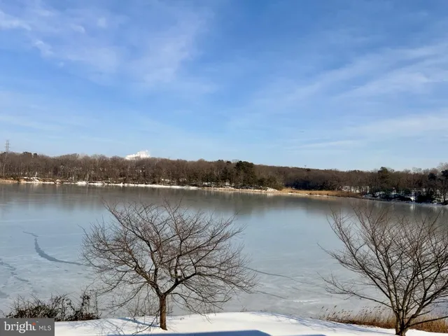 $210,000 | 355 Gatewater Court, Unit F, Glen Burnie, MD 21060