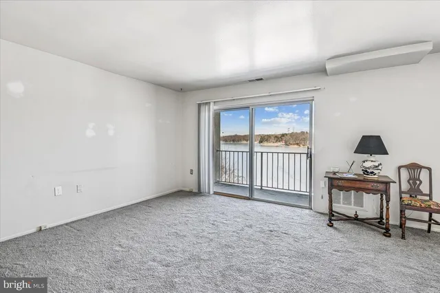 $210,000 | 355 Gatewater Court, Unit F, Glen Burnie, MD 21060