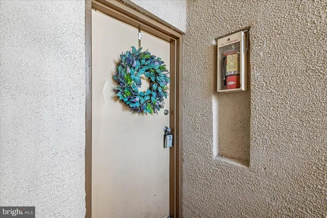 $210,000 | 355 Gatewater Court, Unit F, Glen Burnie, MD 21060