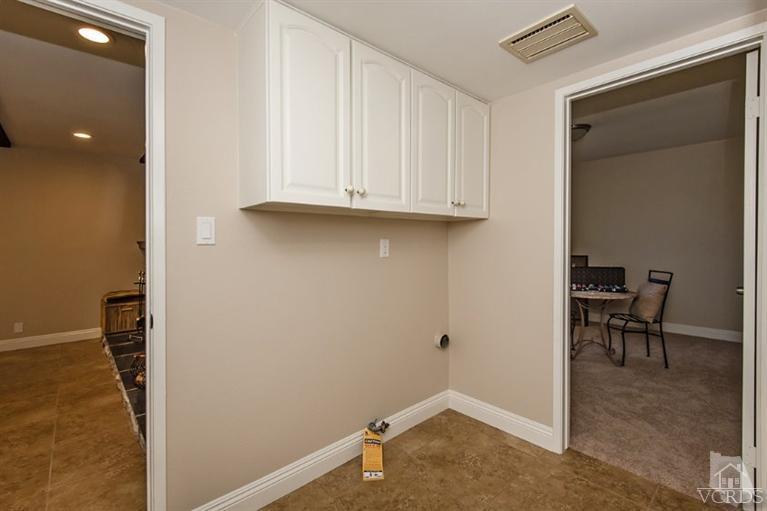 3025 Springfield Street Simi Valley, CA 93063 - Photo 14 of 24 a view of room with workspace