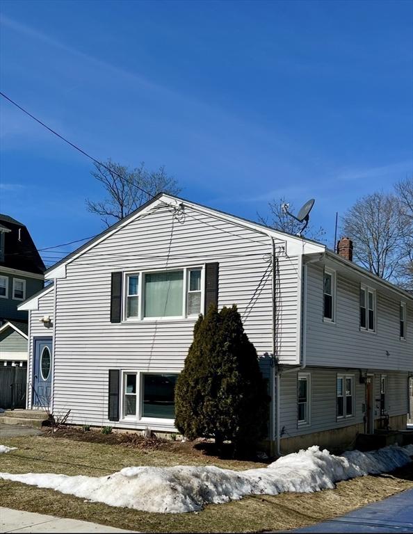 10 Edgemere Road Quincy, MA 02169 - Photo 3 of 38