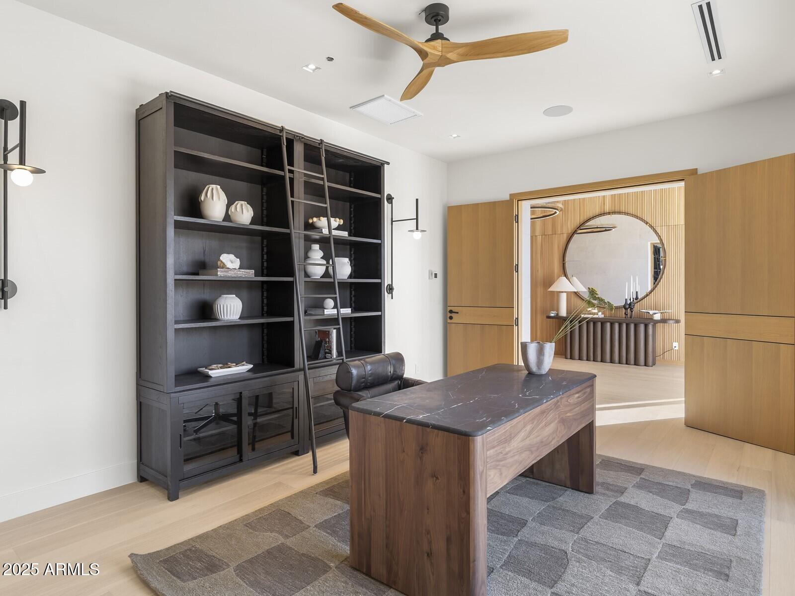 5305 North 68th Place Paradise Valley, AZ 85253 - Photo 24 of 67 035_Office