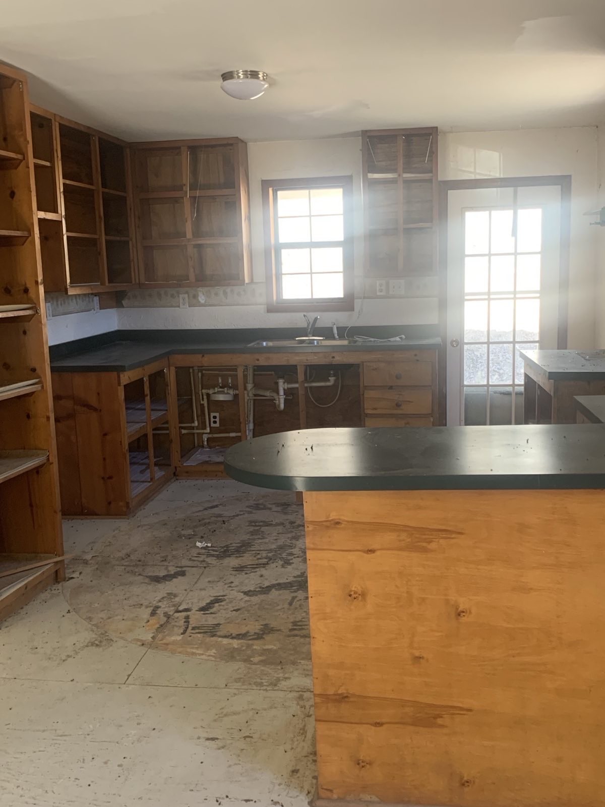 1252 Kelly Road Centerville, TN 37033 - Photo 33 of 34 a view of a kitchen with granite countertop a sink and a stove
