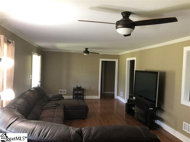 3100 East Gap Creek Road Greer, SC 29651 - Photo 8 of 18